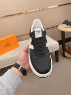 HM Men's Sneaker Black Sheepskin 566255