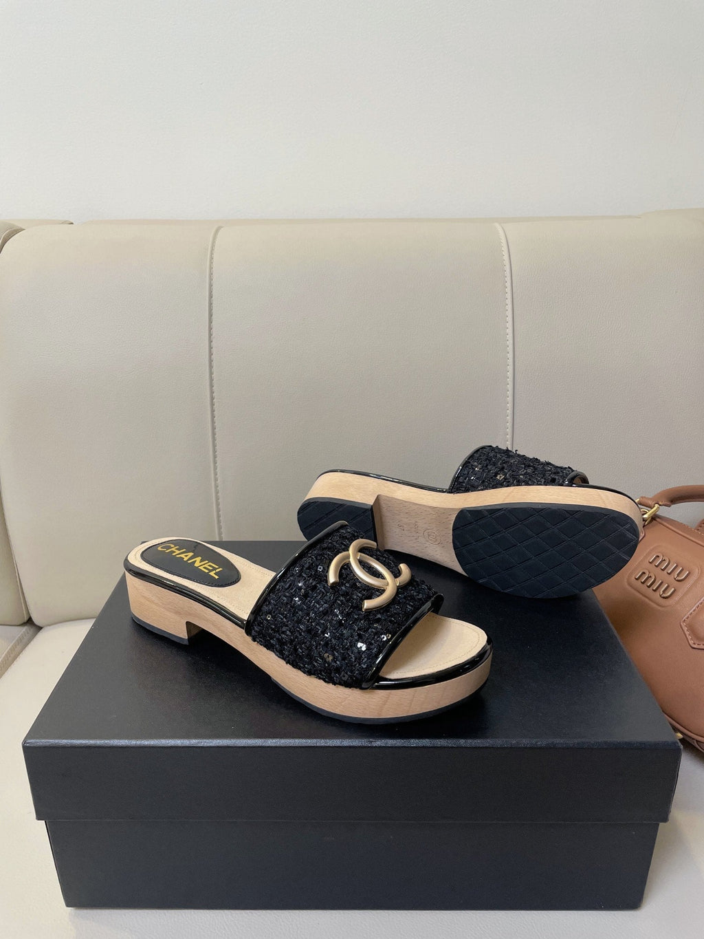 cc mule sandal 45 black tweed beige calfskin