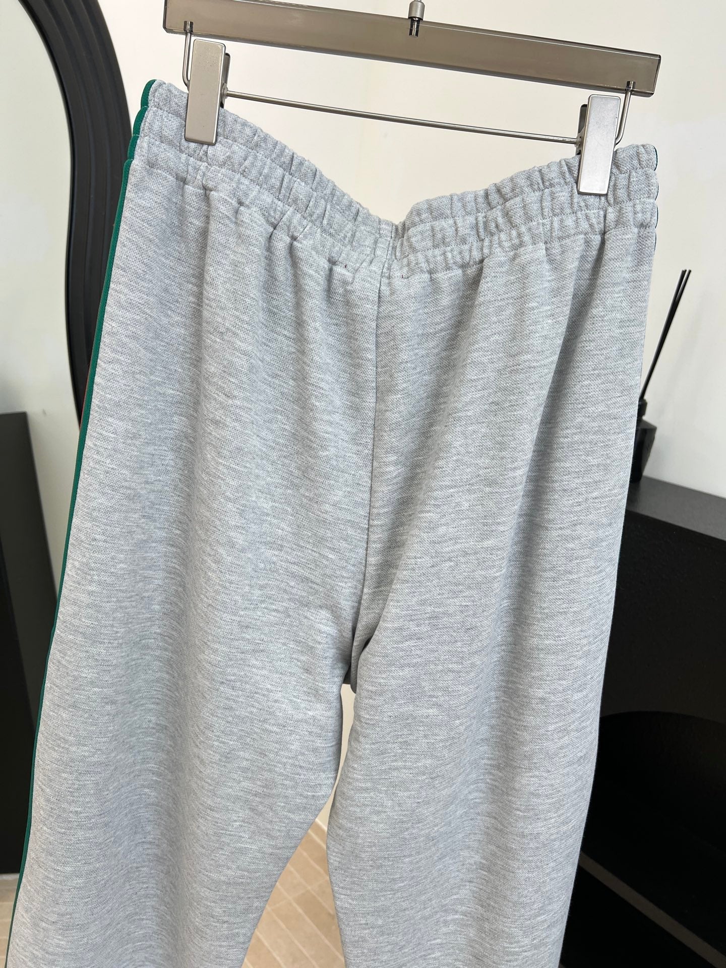 GUCCI 26S SWEATPANTS 82