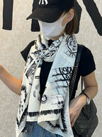 CC Scarf 185 CM In White Black Cashmere Silk  182460