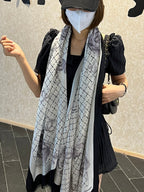 CC Scarf 200 CM In White Black Cashmere Silk  255990
