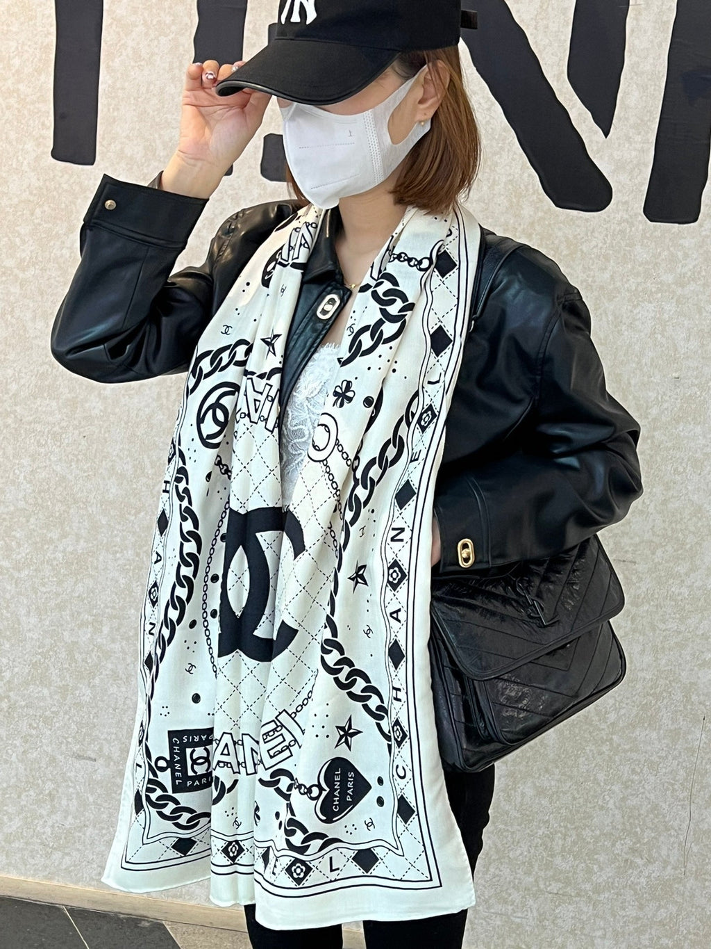 CC Scarf 185 CM White Black Cashmere Silk 418401