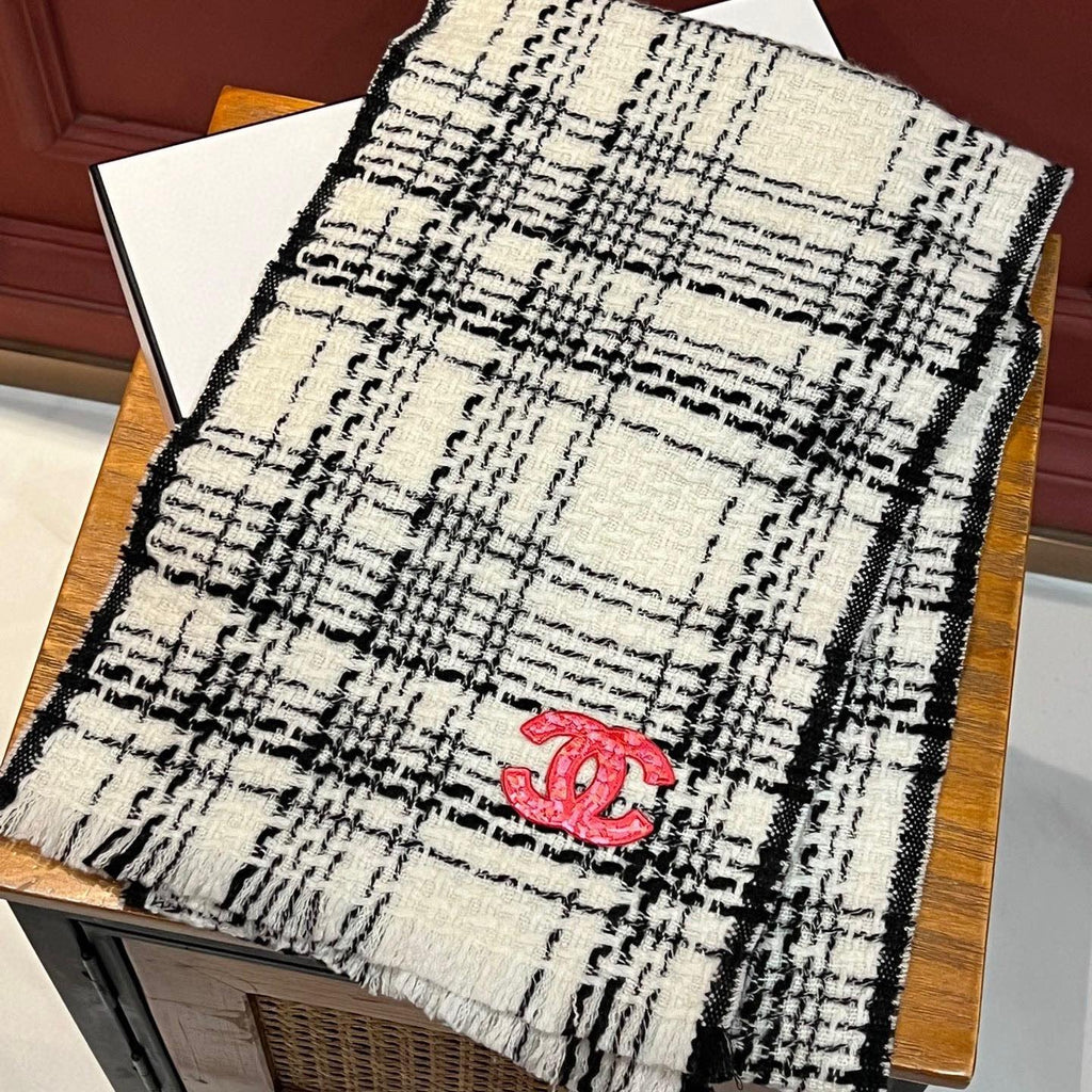 CC Scarf 185 CM White With Black Stripes Cashmere  422920