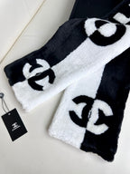 CC Scarf 120 CM In Black Mix White Fleece Wool 396432