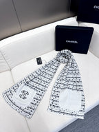 CC Scarf 180 CM In White Black Cashmere 421360