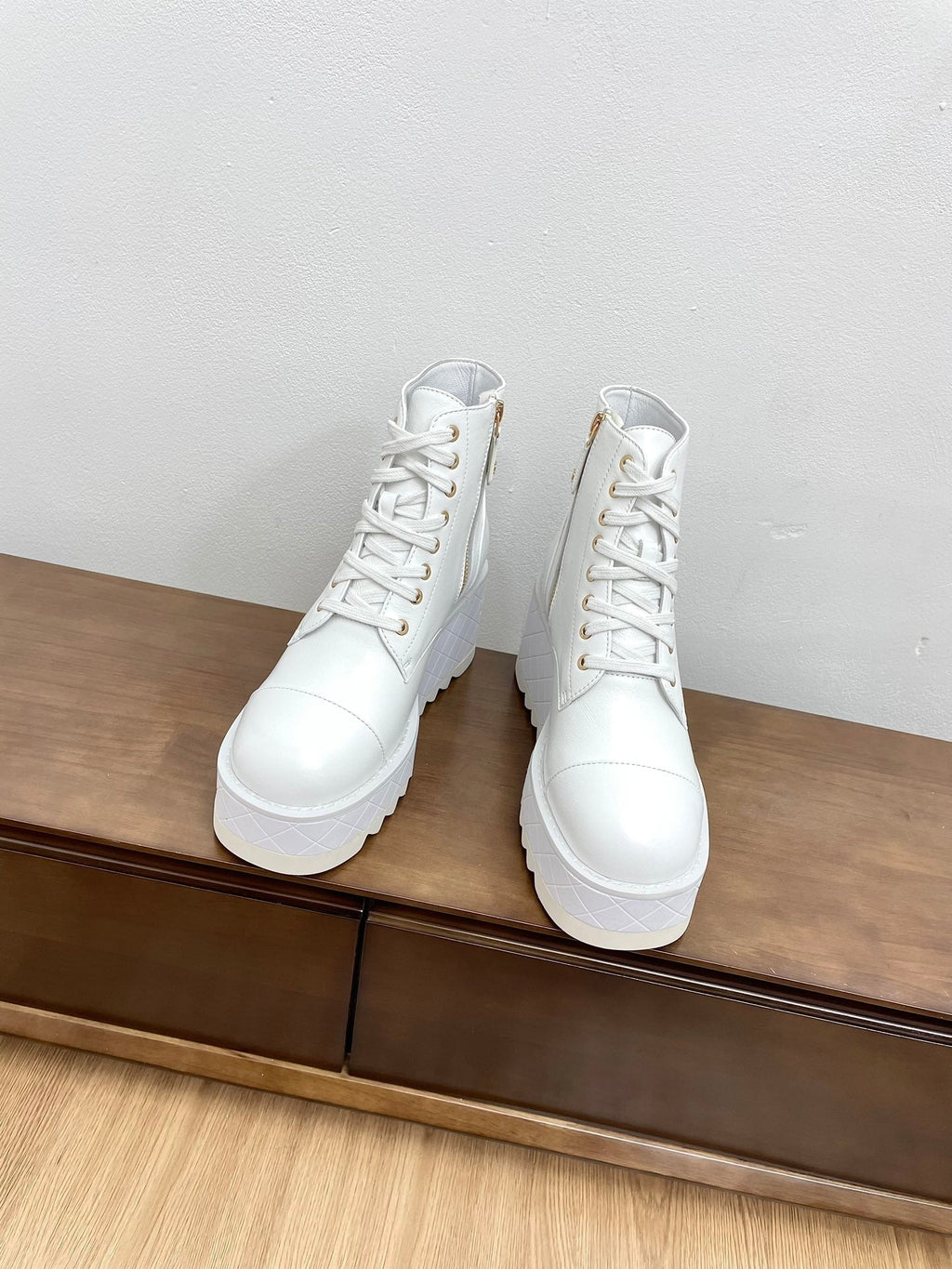 CC Ankle Boots 100mm White Lambskin
