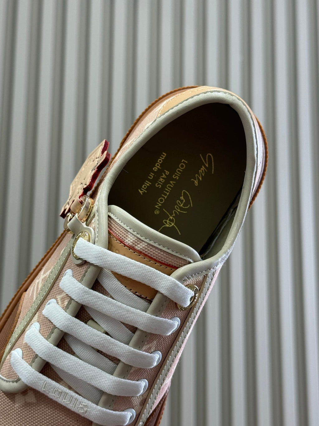 LV 26ss Sneaker Brown Light Pink Monogram Denim Cowhide 621180