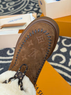 LV 25 Snow Boots Brown Monogram Suede 576948