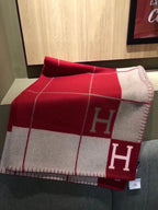 HM Blanket Red White Wool Cashmere