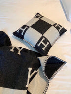 HM Blanket Black White Wool Cashmere