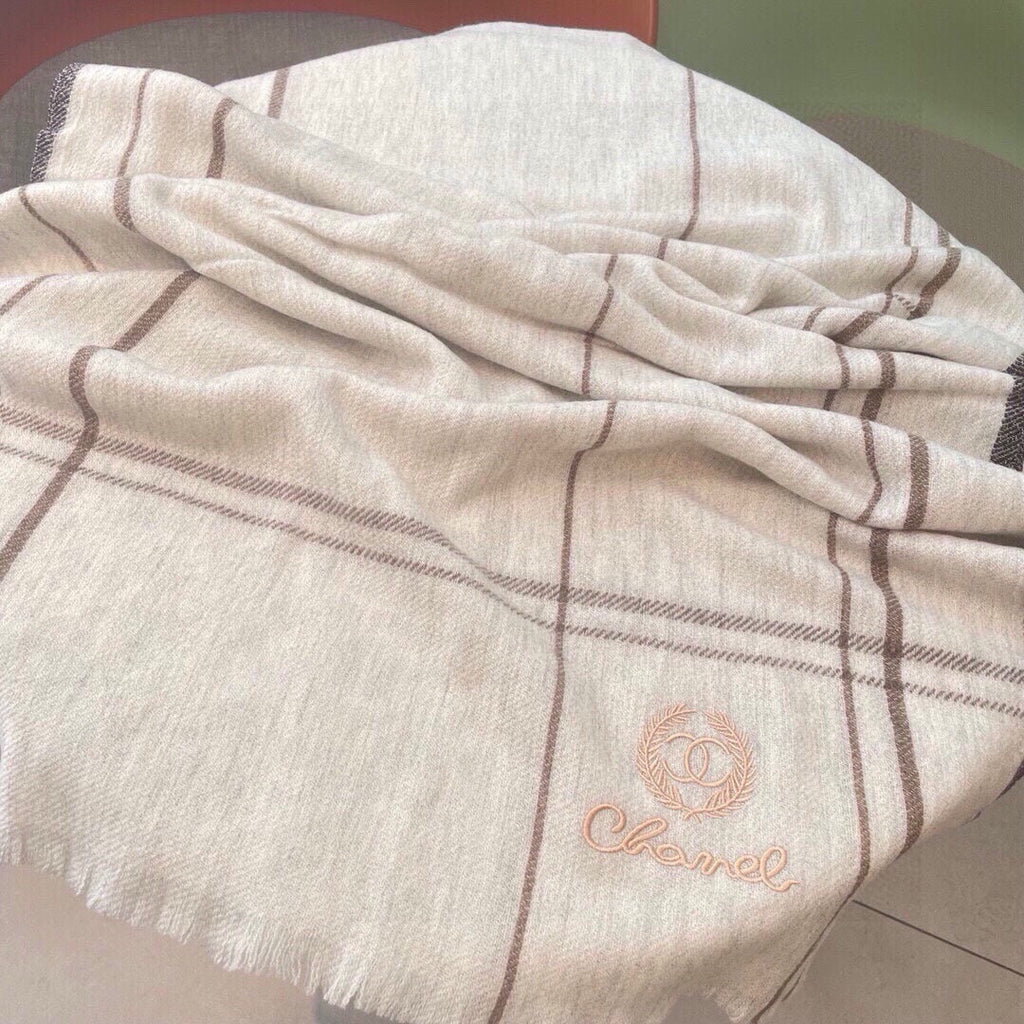 CC Scarf 190 CM In Light Grey With Brown Stripes Cashmere 411650