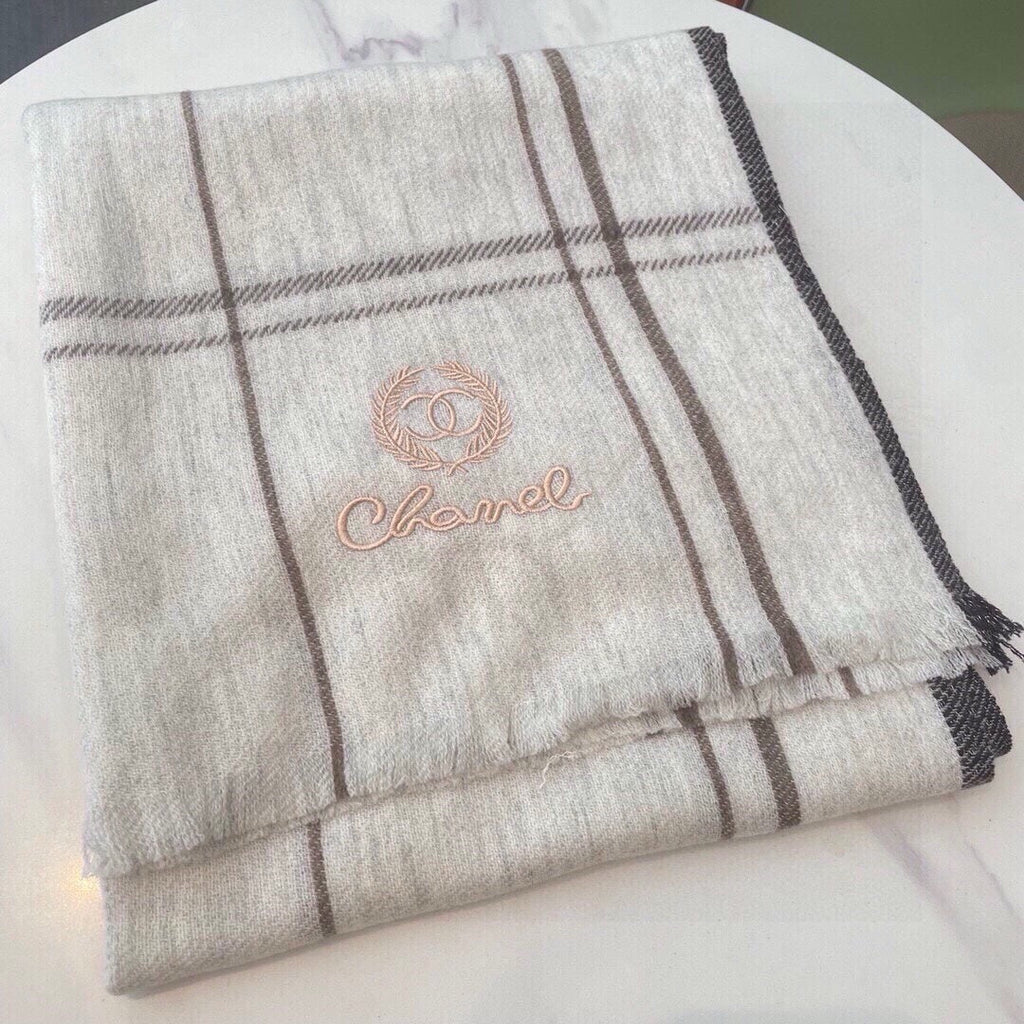 CC Scarf 190 CM In Light Grey With Brown Stripes Cashmere 411650