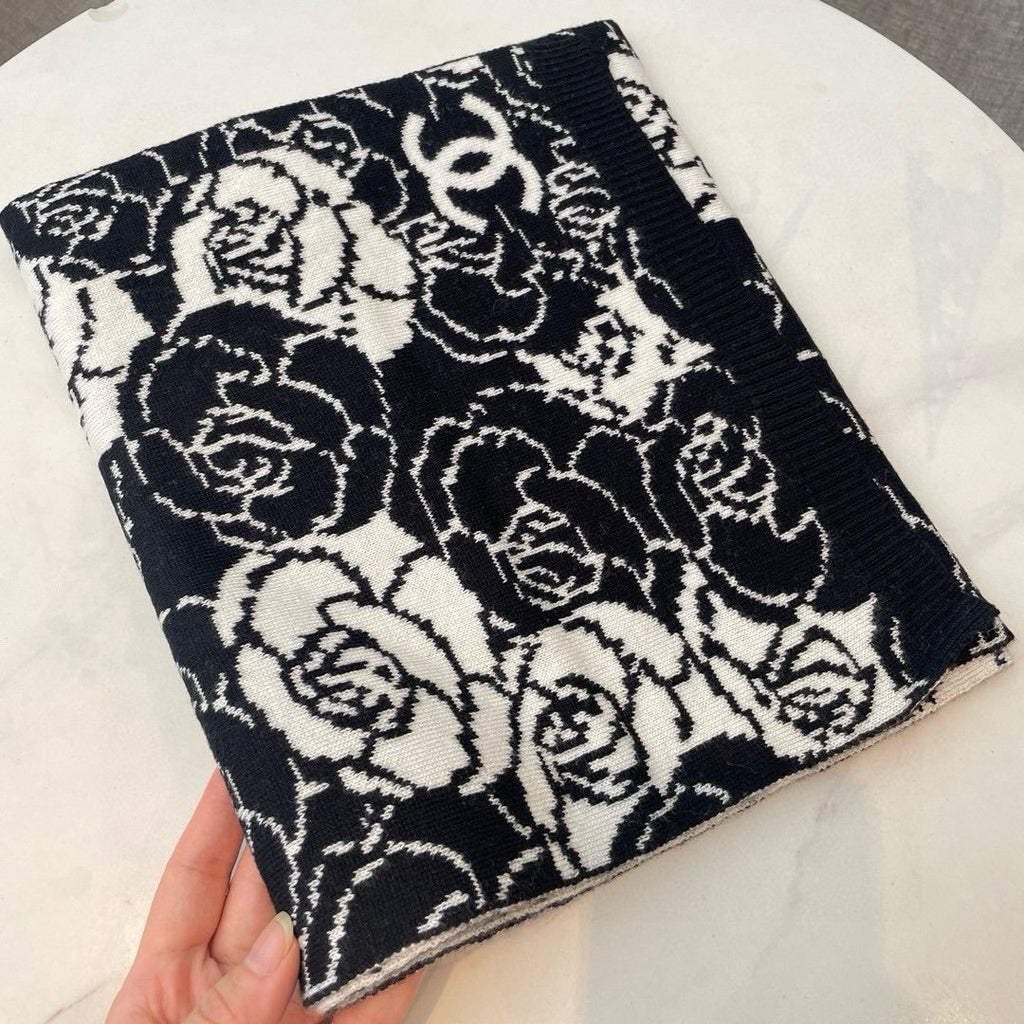 CC Scarf 185 CM In Black Mix White Cashmere And Wool 411652