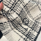 CC Scarf 186 CM In White With Black Stripes Fleece Wool 418245