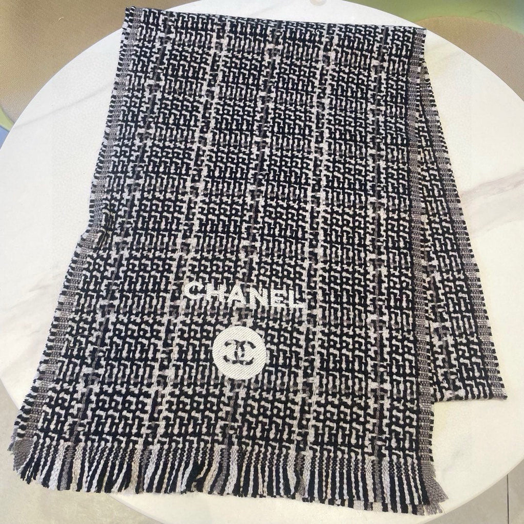 CC Scarf 180 CM Black With White Stripes Wool 422790