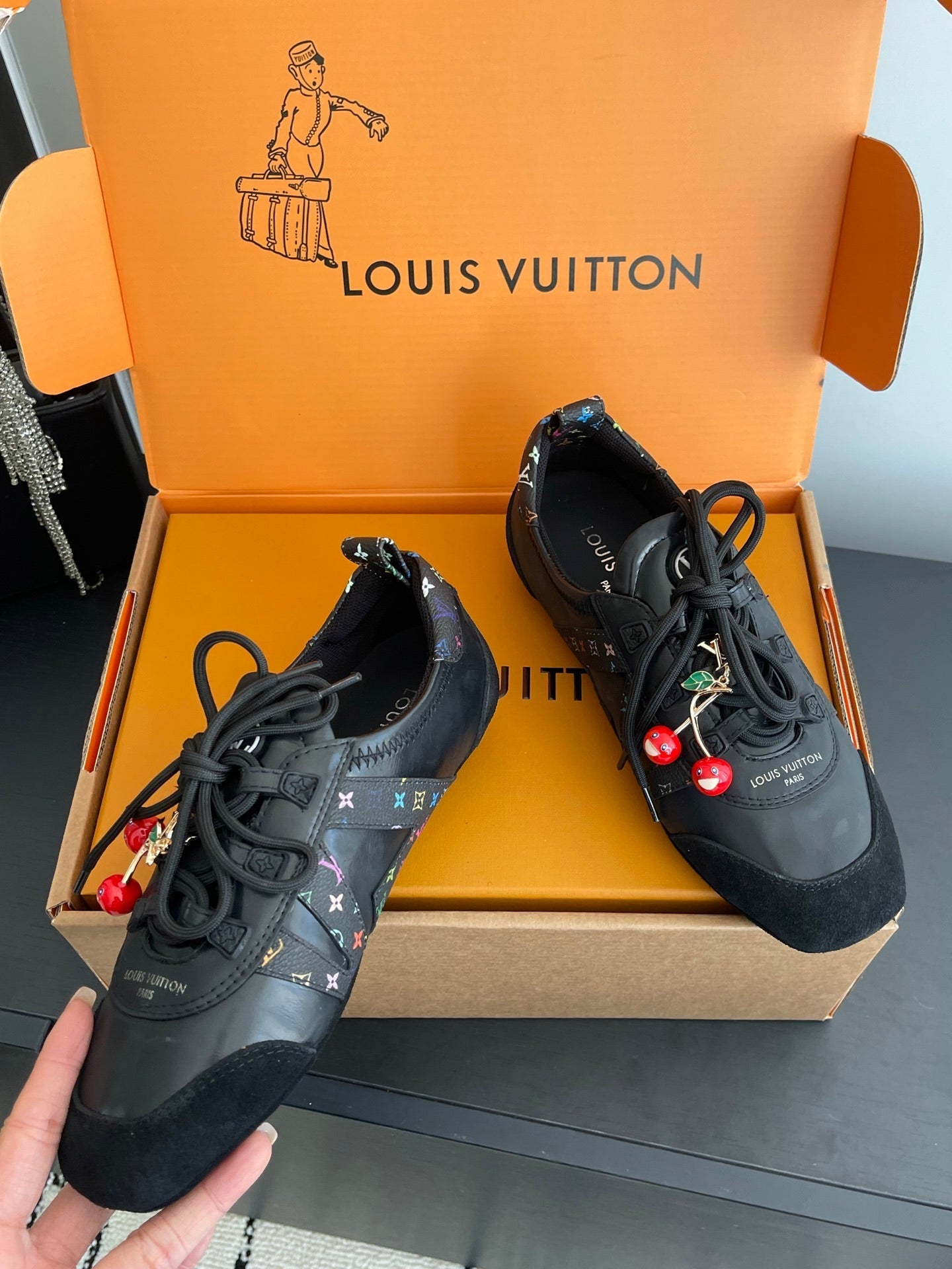 LV 26ss Ballet Sneakers Black Cowhide  Suede 631488