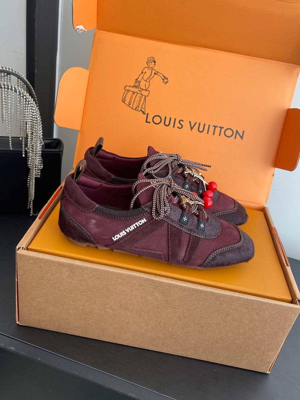 LV 26ss Ballet Sneakers Burgundy Suede 631491