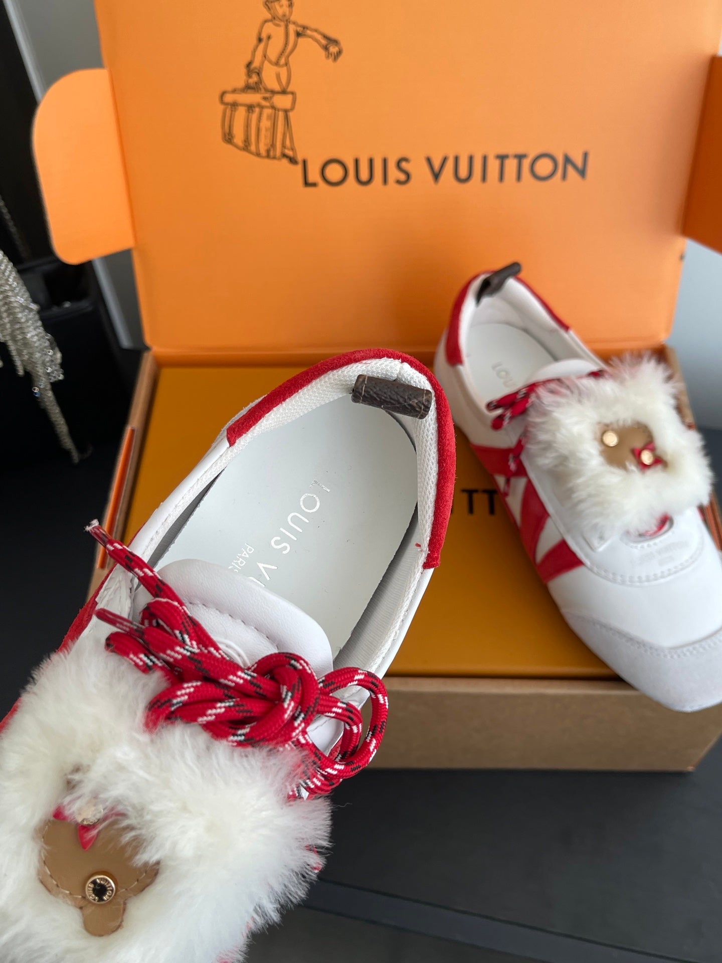 LV 26ss Ballet Sneakers White Red Cowhide Suede 631496