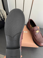 MIU 26 Casual Loafers Red Brown Crocodile Embossed Calfskin 631626