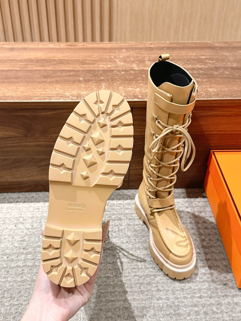HM 25 High Boots Beige Calfskin 512531