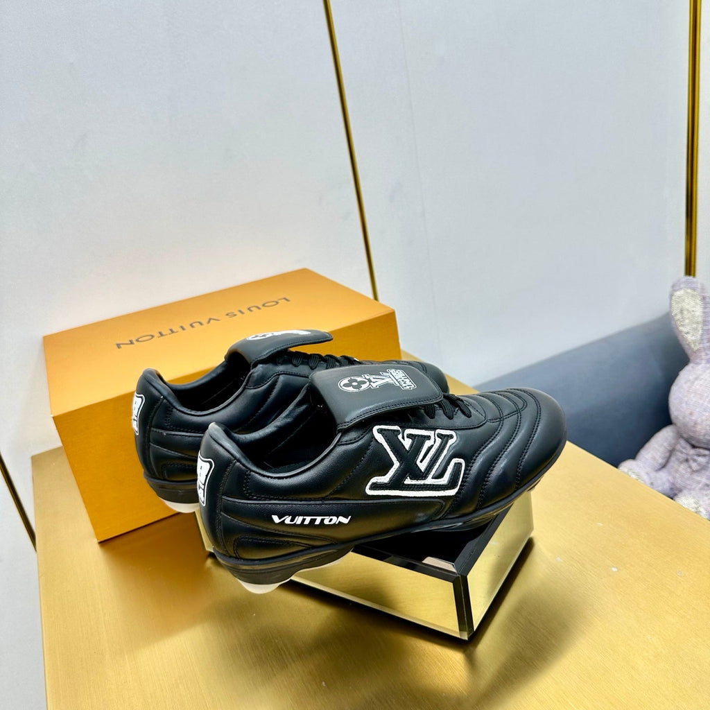 LV 25C Sneaker LV Footprint Soccer Noir Cuir de Veau uni 219935