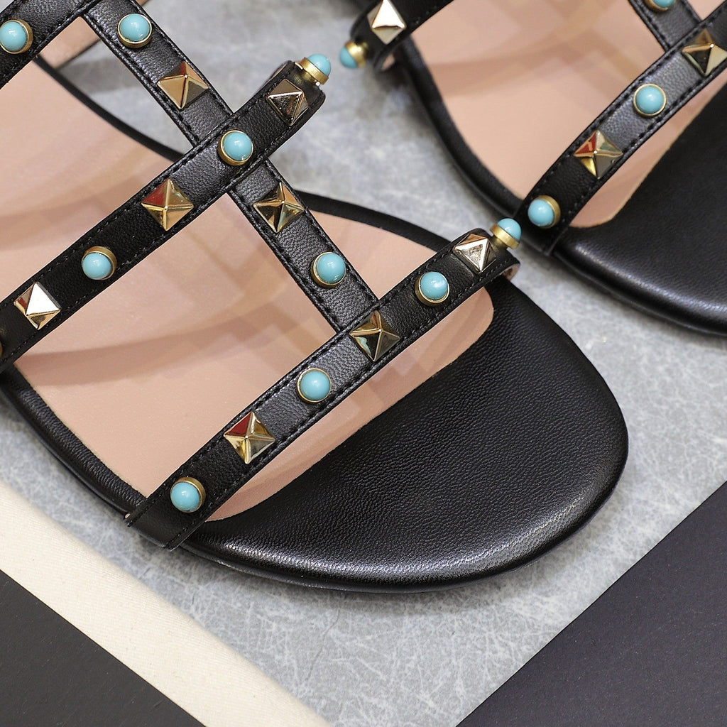 VT 25 Rockstud leather slides Black Sheepskin 289663