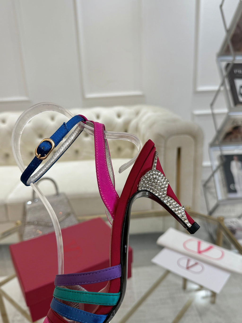 VT 25 Ladycrush Sandals Red Sheepskin 342088