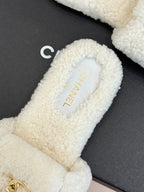 Chanel 25 Buckle Flip-up Thick-soled Slippers White Wool 465383