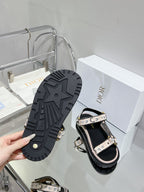 CD D-Wave Sandal In Light Pink Black Cowhide 100761