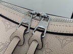 hand it all pm 29cm dark beige mahina calfskin