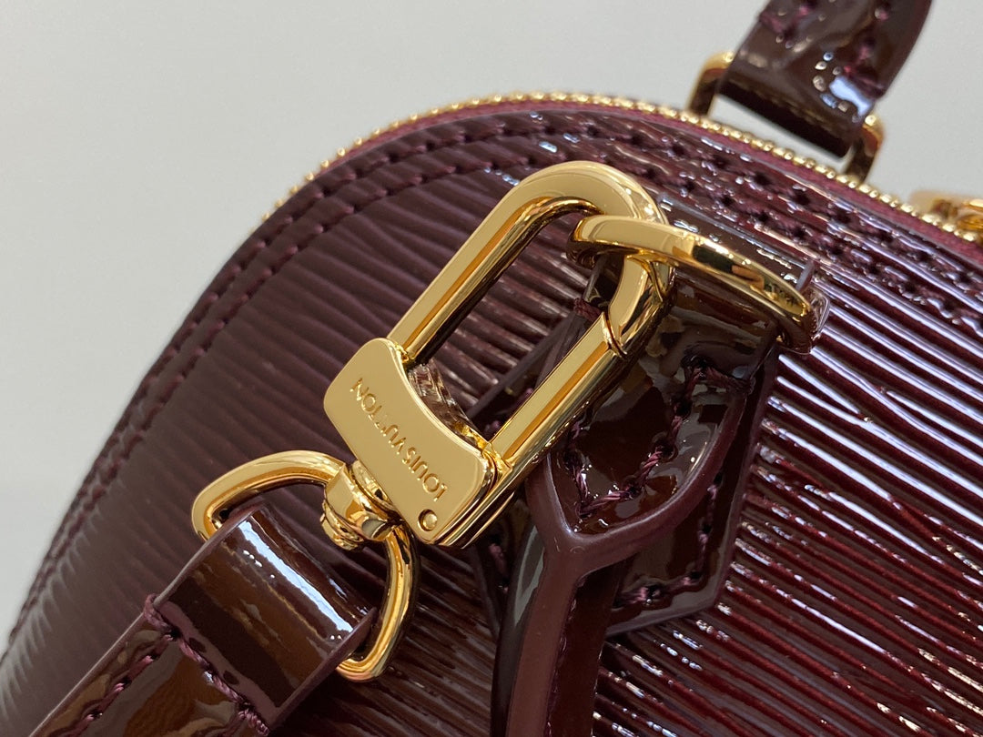 alma nano 18 bordeaux red epi calfskin