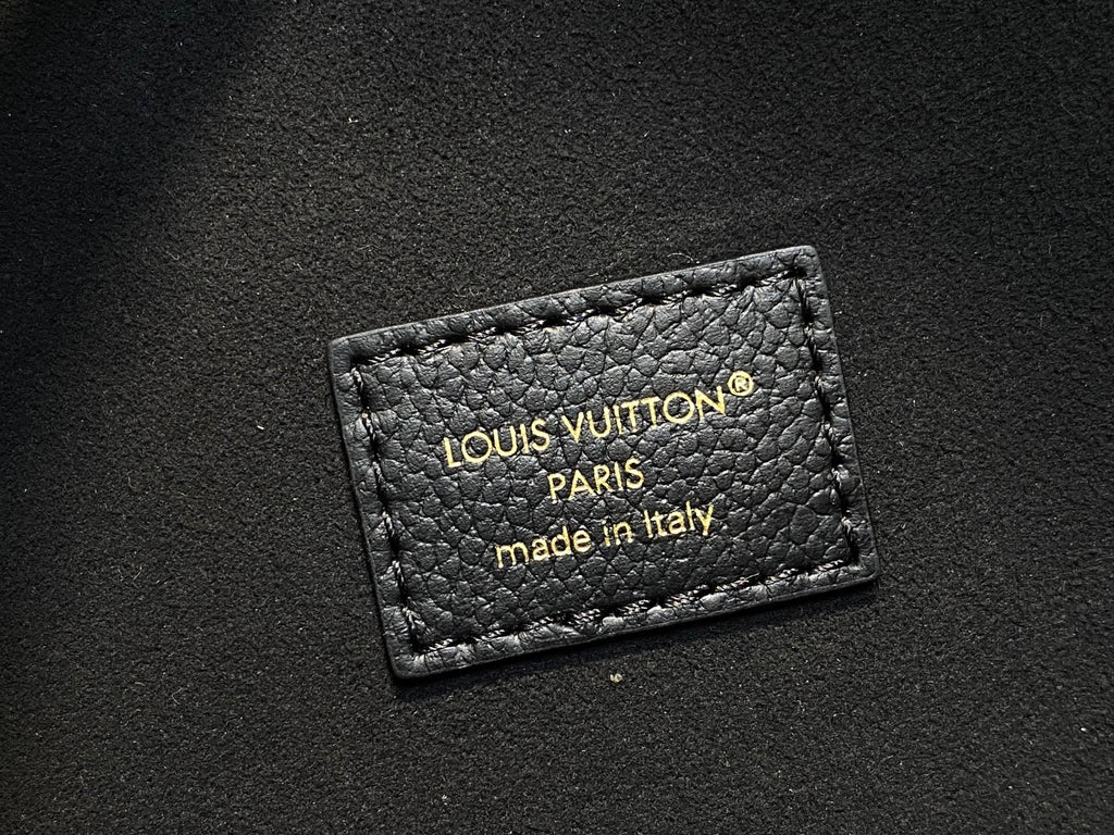 LV Anytime Flap Bag 29.5cm Black Calfskin