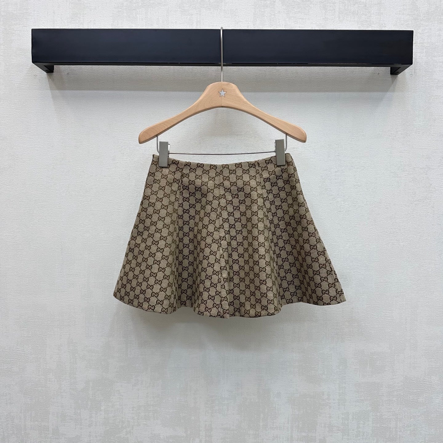 GUCCI 26S PLEATED MINI SKIRT 356