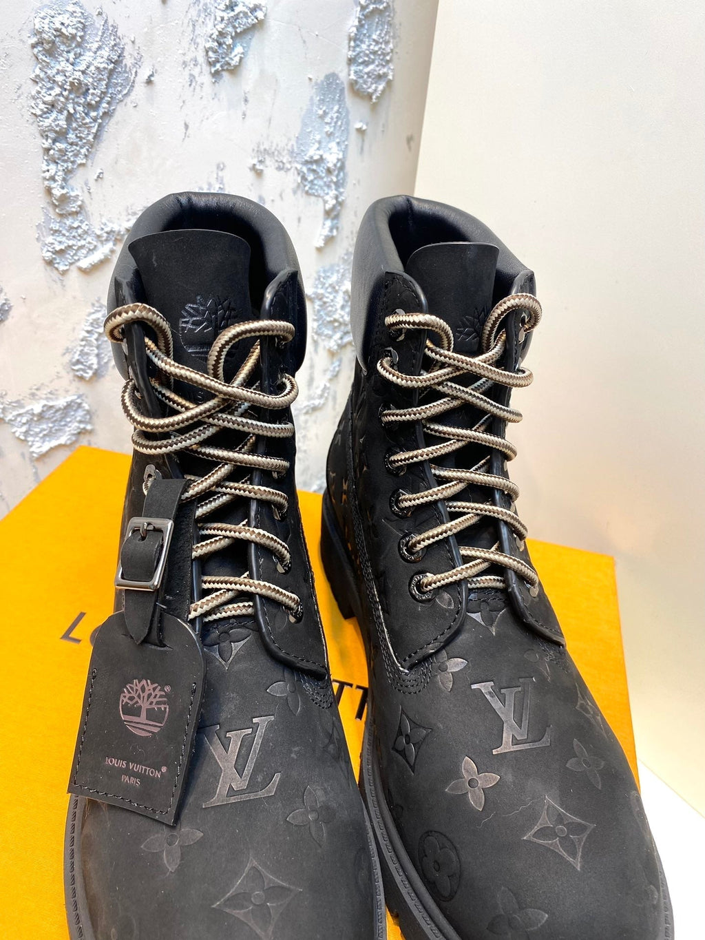 LV x Timberland Ankle Boots 35mm Black Monogram Suede