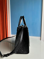 LV SS25 OntheGo Bold 25cm Black Calfskin