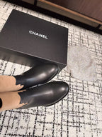 Chanel 25A Winter New Low Boots Black Beige Cowhide 393515