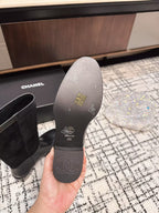 Chanel 25A Winter New Hight Boots Black Cowhide 393518