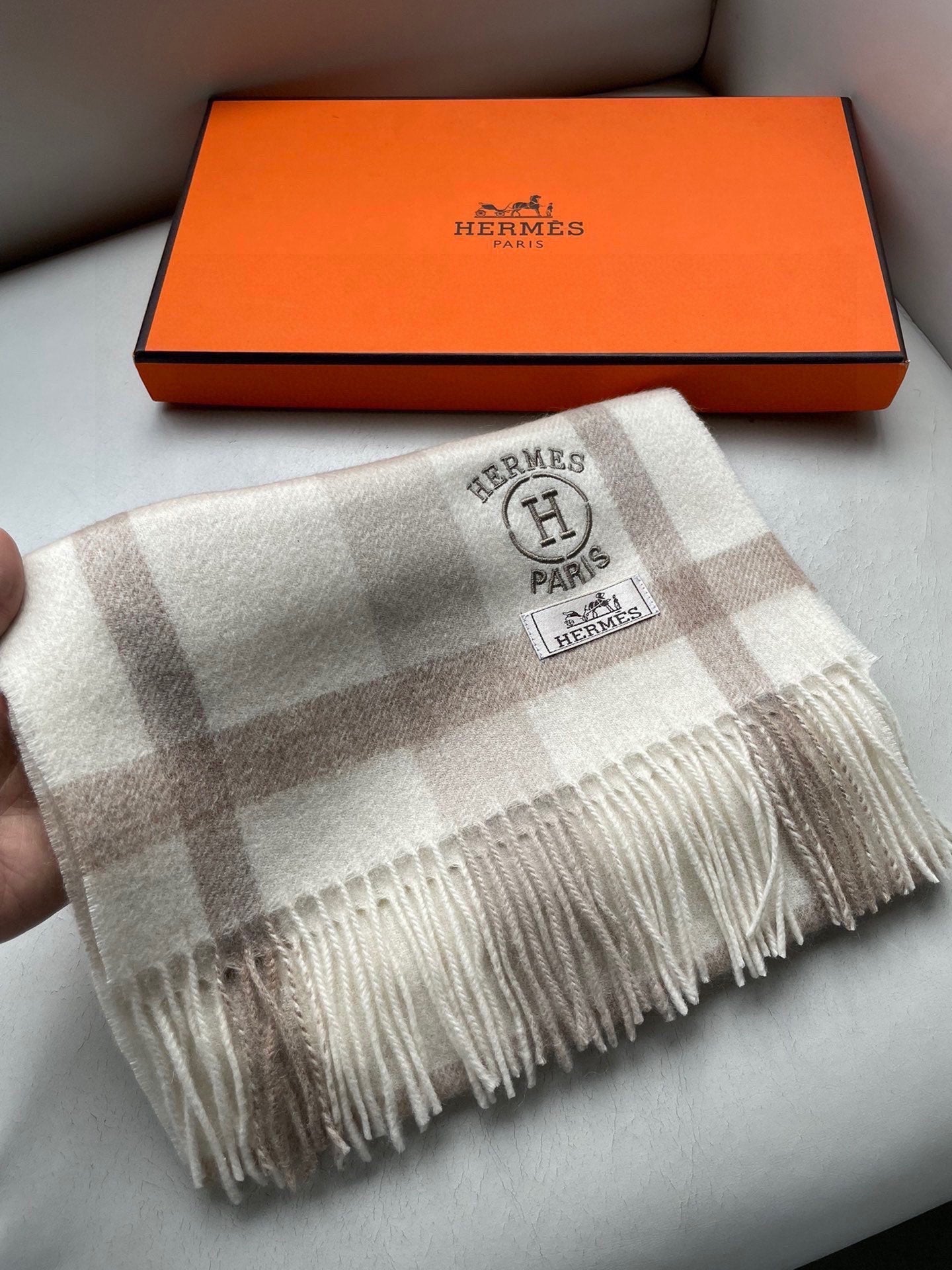 SCARF 180 CM IN BEIGE CARO CASHMERE