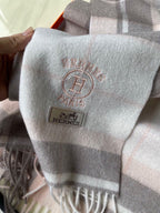 Scarf 180 CM In Light Grey White Mix Light Pink Caro Cashmere
