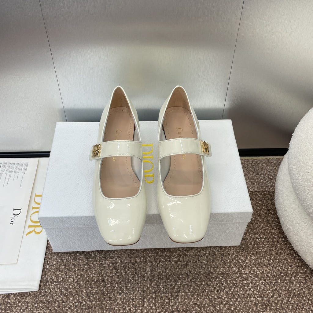 CD Miss Dior Pump 35mm Glossy White Lambskin