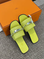HM 25 Giulia Calfskin