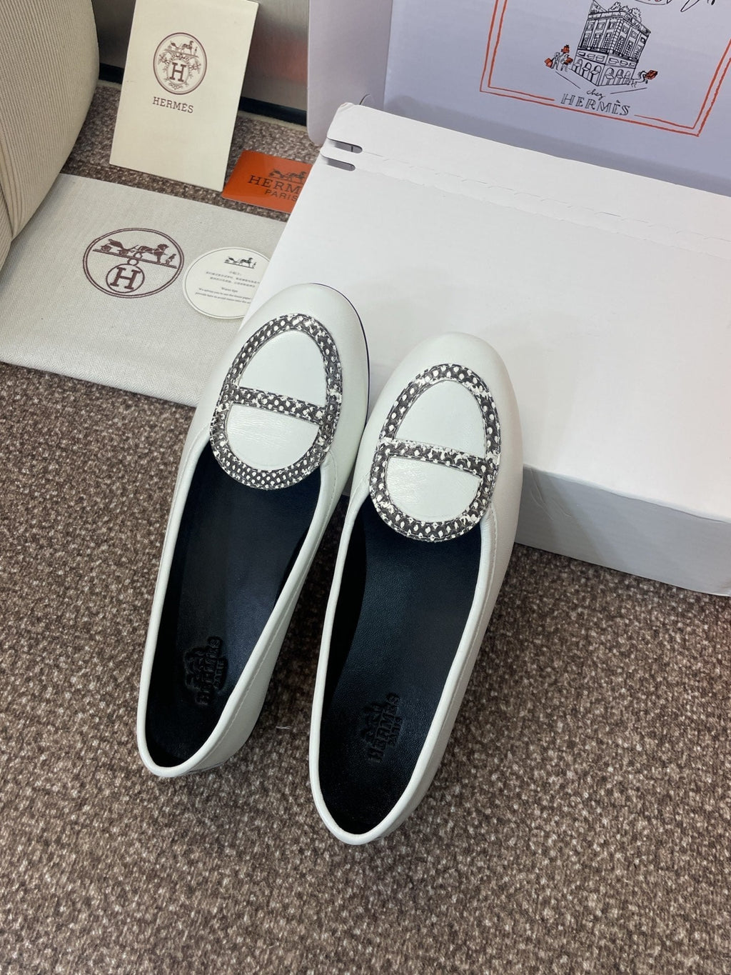 HM 25 Julia Loafer White Calfskin 372945