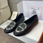 HM 25 Julia Loafer Black Calfskin 372946