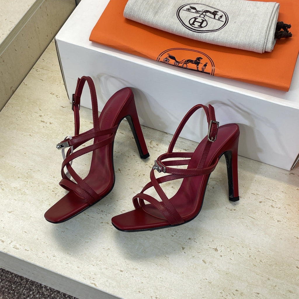 HM 26ss Kelly Sliver Buckle Sandals 95 Dark Red Calfskin 607175