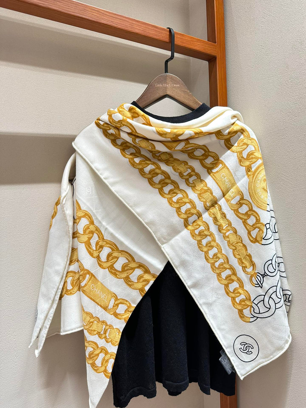 CC Square Scarf 140 CM In White Mix Yellow Black Velvet Fabric 420129