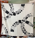 CC Square Scarf 140 CM In White Black Silk Cashmere 413676
