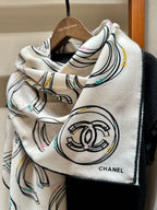 CC Square Scarf 140 CM In White Silk Cashmere 420130