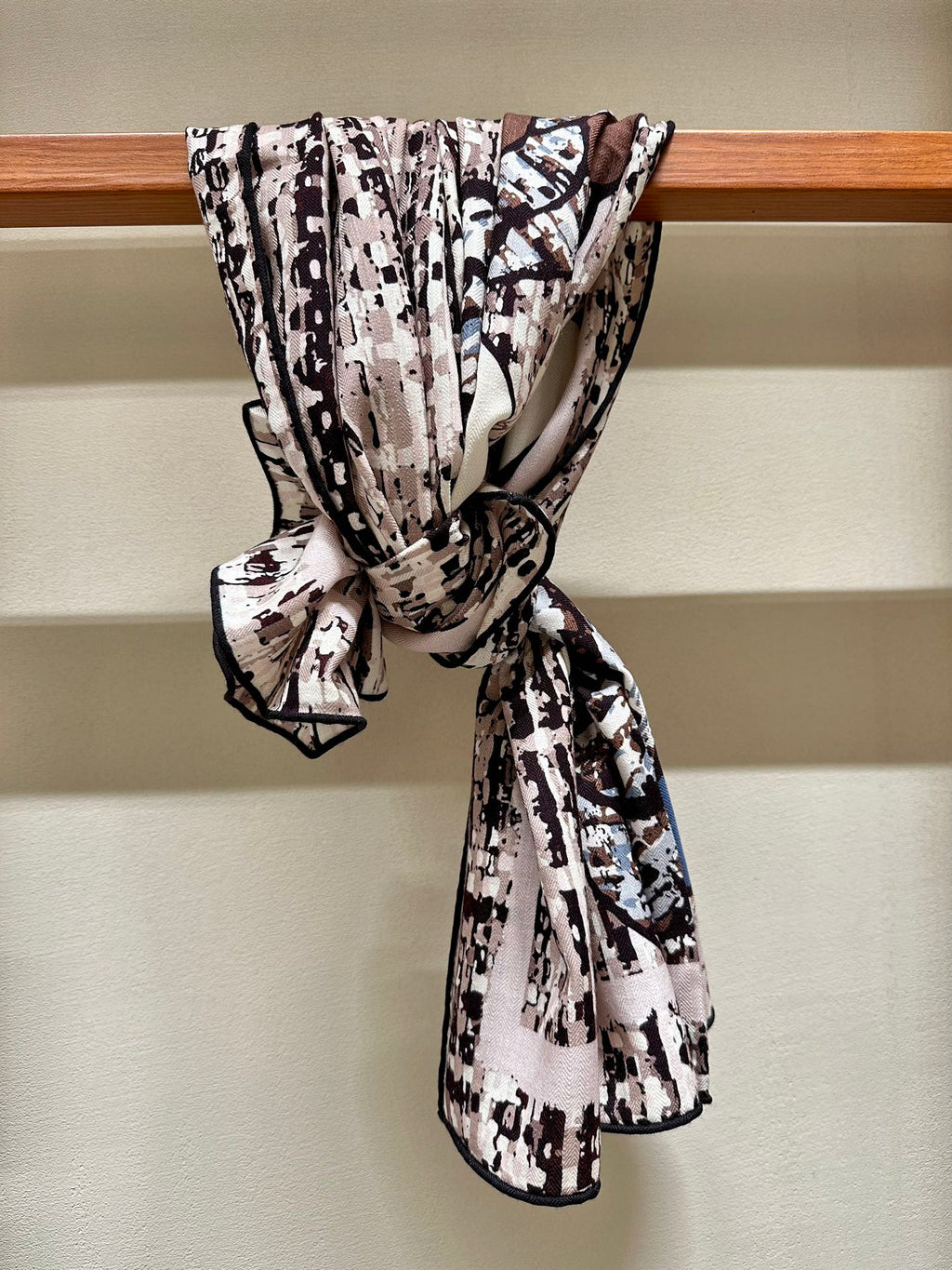 CC Square Scarf 110 CM In Colorful Cashmere Silk  360677