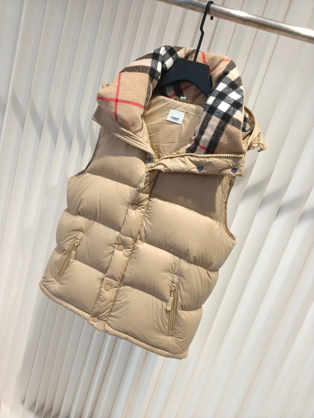 Bur 25 Down Jackets Beige Polyester 292542