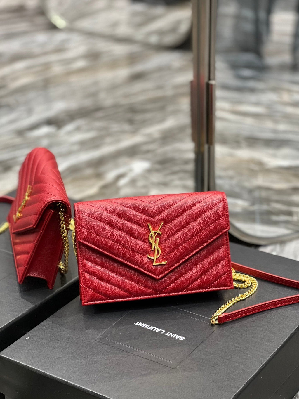 YL WOC 19 RED CHEVERON CAVIAR GOLD HARDWARE